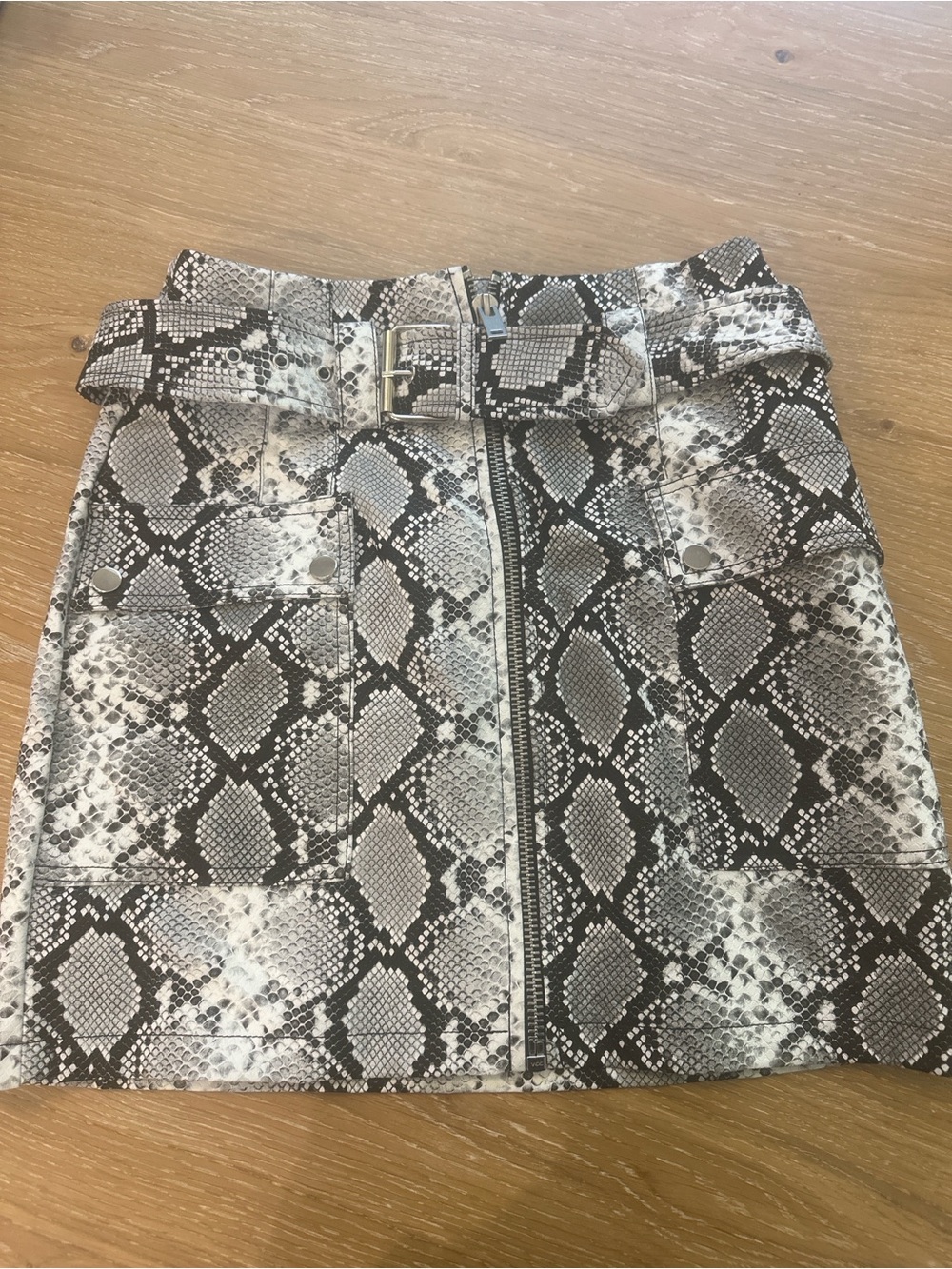 Topshop Black & White Faux Snakeskin Zip Mini Skirt with Belt